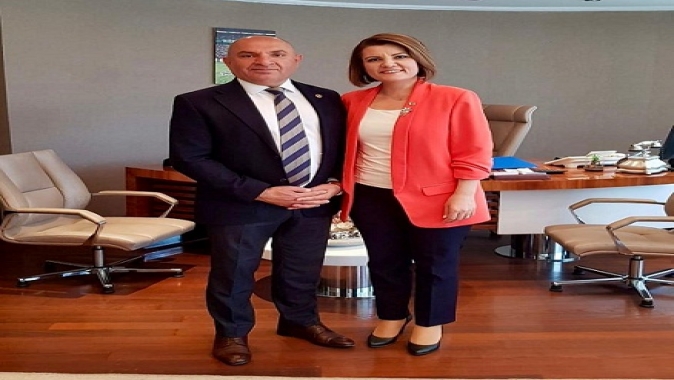 CHP Kocaeli milletvekili Tahsin Tarhan Başkan Hürriyeti ziyaret etti.